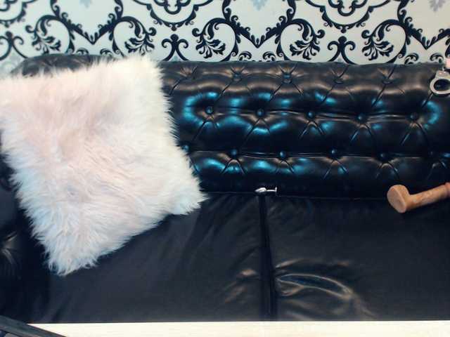 Nuotraukos JasminWild BIG WET SQUIRT,RIDE TOY AND LOVENSE ON-TIP TO MAKE ME SQUIRT BIG !LETS HAVE THE CRAZIEST FUN-JOIN ME