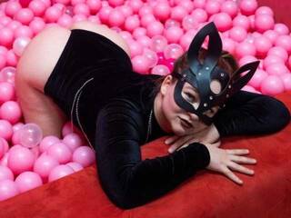 Erotinis vaizdo pokalbis JaniceBoobs