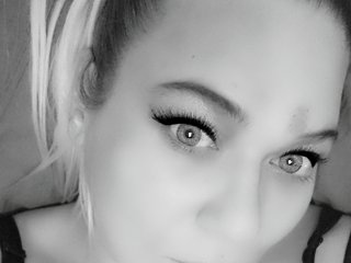 Erotinis vaizdo pokalbis Jennie89