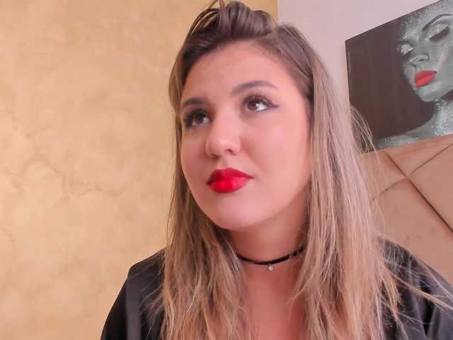 Transliacijos ekrano nuotraukos JenniferLuvv