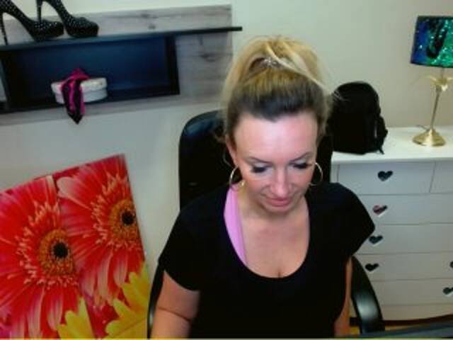 Transliacijos ekrano nuotraukos JennyTheOnex