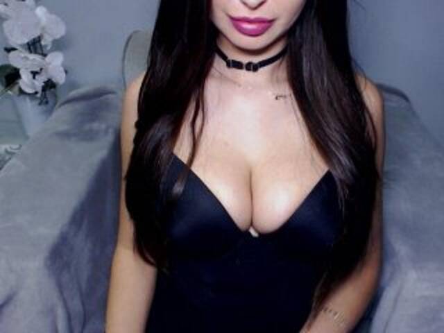 Transliacijos ekrano nuotraukos JessicaHoney