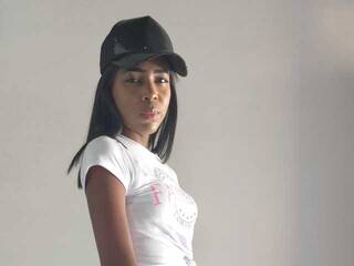 Erotinis vaizdo pokalbis roxana777