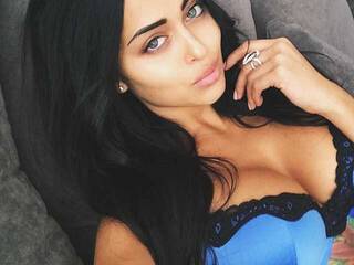 Erotinis vaizdo pokalbis JillLily