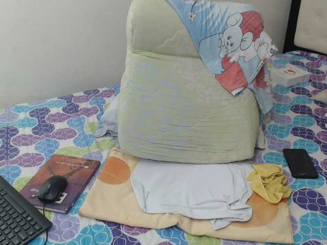 Transliacijos ekrano nuotraukos Jimena-Milf