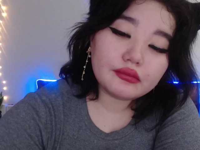 Nuotraukos jiyounghee ♥hi hi ♥ im jiyounghee the sexiest #asian #chubby girl is here welcome to my room #bigass #bigboobs #teen #lovense #domi #nora [666 tokens remaining]