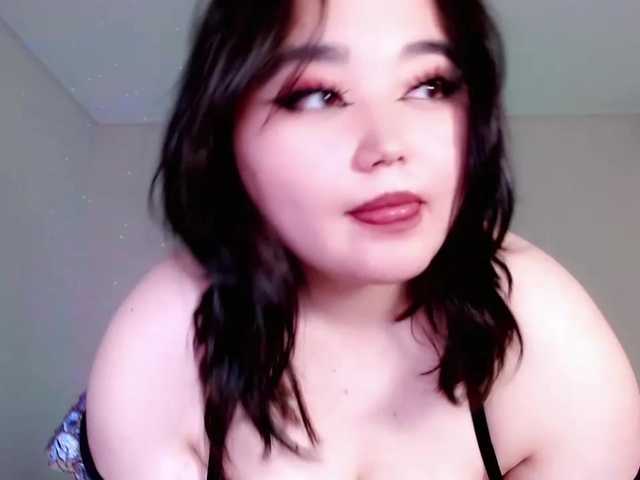 Nuotraukos jiyounghee ♥hi hi ♥ im jiyounghee the sexiest #asian #chubby girl is here welcome to my room #bigass #bigboobs #teen #lovense #domi #nora [666 tokens remaining]