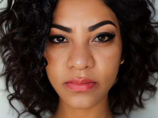 Erotinis vaizdo pokalbis JohanaCarri