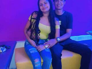 Erotinis vaizdo pokalbis Johnandsamantha