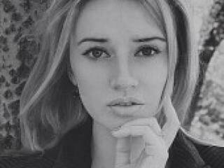 Erotinis vaizdo pokalbis jolanta