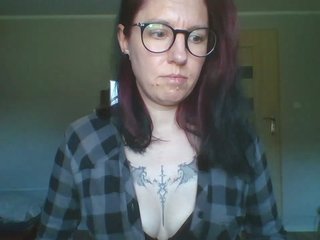 Erotinis vaizdo pokalbis JudyAmazing