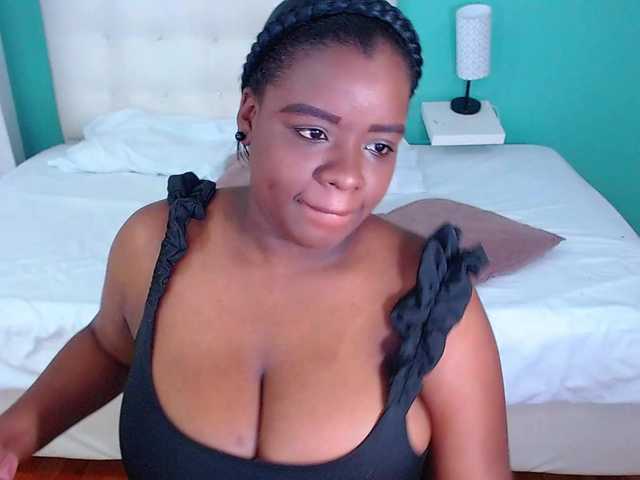 Transliacijos ekrano nuotraukos Juicyy-tits69