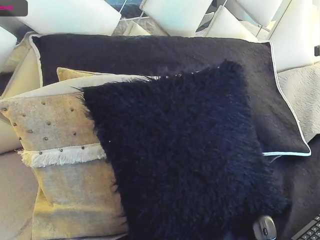 Transliacijos ekrano nuotraukos Julia-Rivera