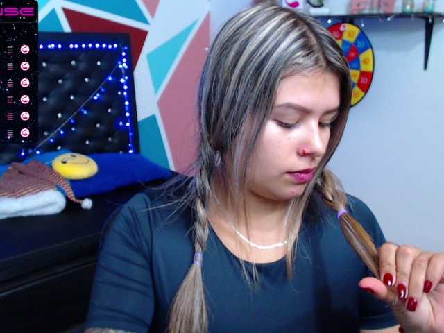 Transliacijos ekrano nuotraukos julianalopezX