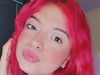 Erotinis vaizdo pokalbis Julietacolins