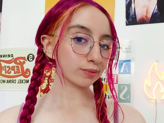 Erotinis vaizdo pokalbis JulietaShelby