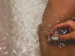 Erotinis vaizdo pokalbis Girl-next-door