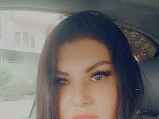 Erotinis vaizdo pokalbis Julyabong