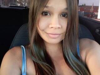 Erotinis vaizdo pokalbis YGMUR