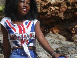 Erotinis vaizdo pokalbis Kadzomudzo