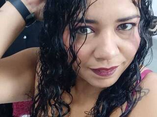 Erotinis vaizdo pokalbis kairahot