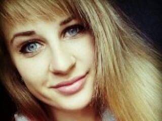 Erotinis vaizdo pokalbis kaleena