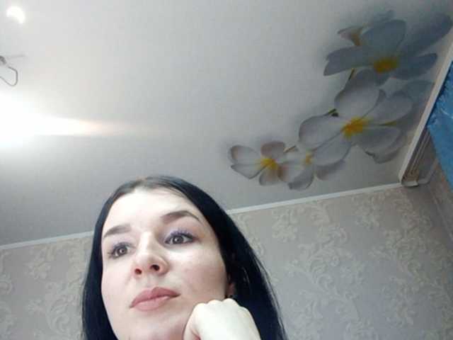 Nuotraukos KamariMurphy Hey guys!:) Goal- #Dance #hot #pvt #c2c #fetish #feet #roleplay Tip to add at friendlist and for requests!