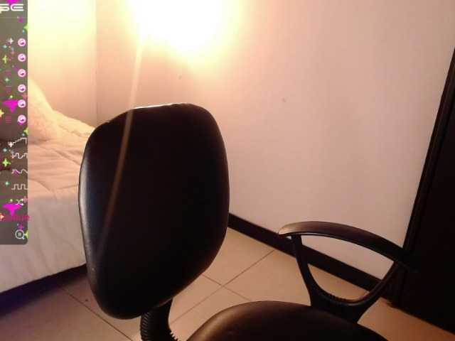 Transliacijos ekrano nuotraukos kamirodriguez