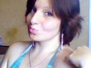 Erotinis vaizdo pokalbis kandygirl