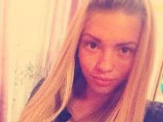 Erotinis vaizdo pokalbis karamellkka