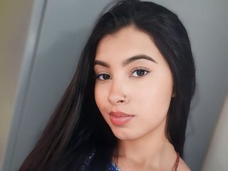 Erotinis vaizdo pokalbis Karina-Fissher