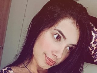 Erotinis vaizdo pokalbis KarinaDoll