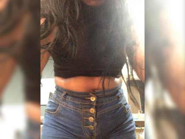 Transliacijos ekrano nuotraukos KarinaLarzo