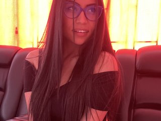 Erotinis vaizdo pokalbis kariyo1