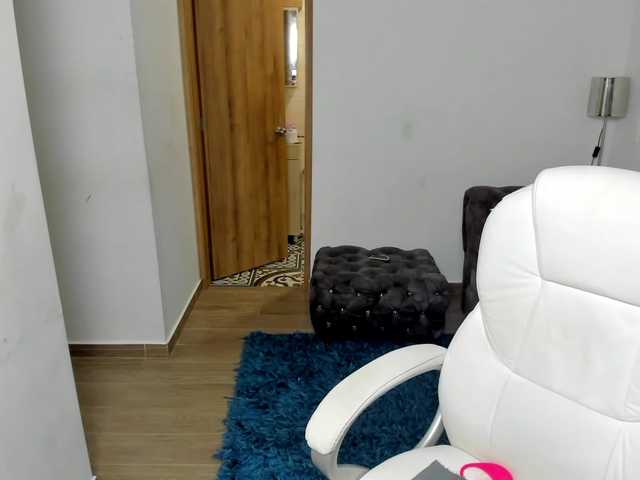 Transliacijos ekrano nuotraukos Karla-smmith