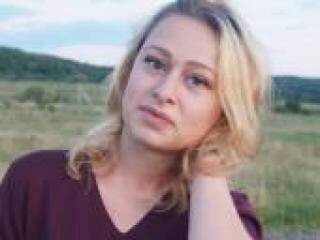 Erotinis vaizdo pokalbis karmelli