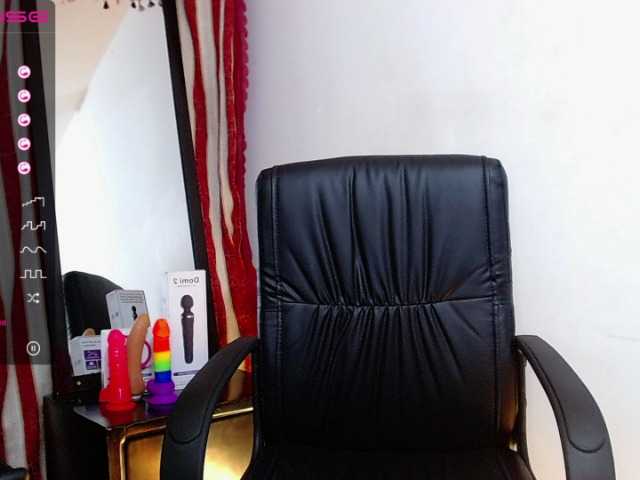 Transliacijos ekrano nuotraukos Emma-bella