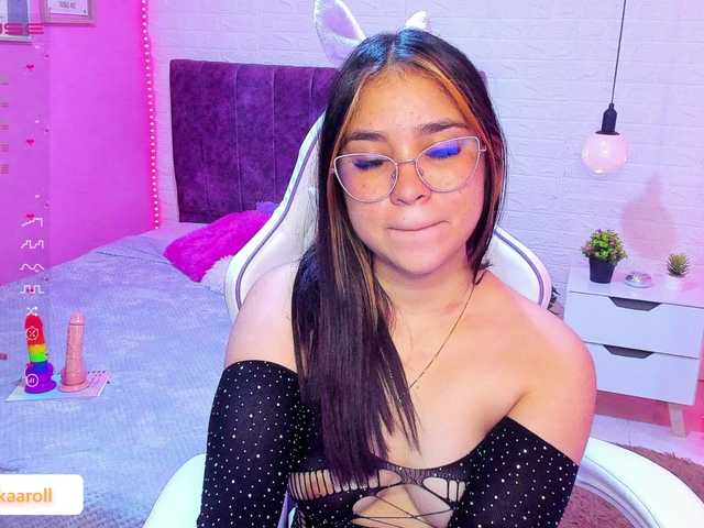 Transliacijos ekrano nuotraukos Emma-bella