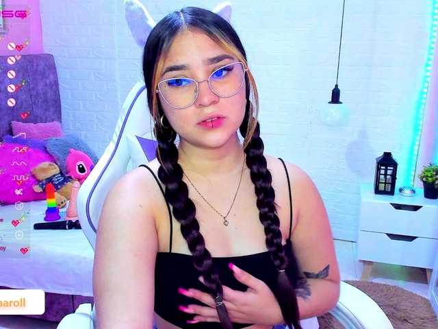 Transliacijos ekrano nuotraukos Emma-bella