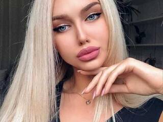 Erotinis vaizdo pokalbis KarolEvaa