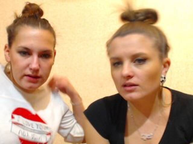 Transliacijos ekrano nuotraukos SEX-THREESOME