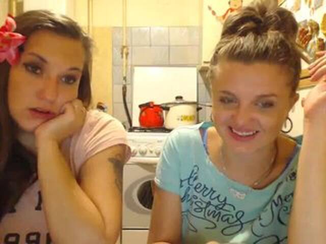 Transliacijos ekrano nuotraukos SEX-THREESOME