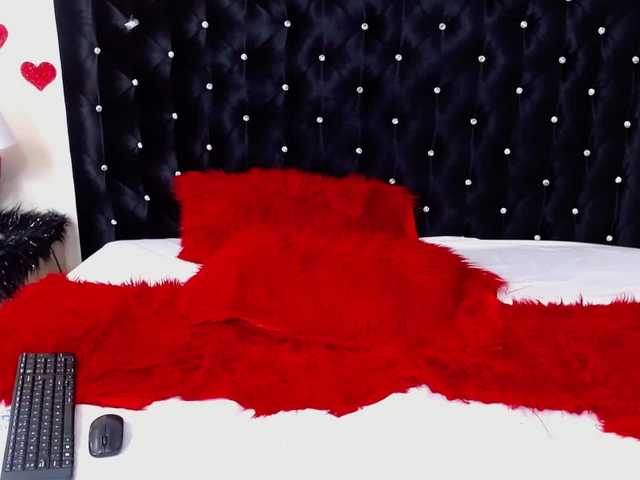 Transliacijos ekrano nuotraukos KarolinneRose