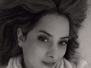 Erotinis vaizdo pokalbis katarinaa