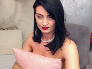 Nuotraukos KateDolly welcome !tip me if u like me 50 tits,100 pussy ,200 full naked for more ,pvt show.ohmibod on