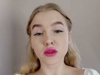 Erotinis vaizdo pokalbis KateSoll