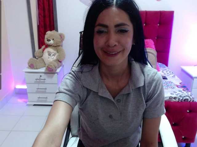 Nuotraukos kathysteven1 show fuck pussy and anal