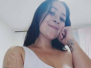 Erotinis vaizdo pokalbis KatiaPerson