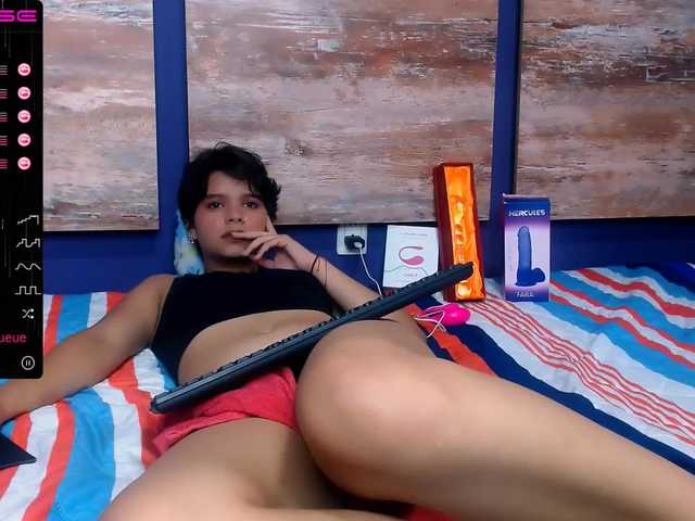 Transliacijos ekrano nuotraukos Katiehs