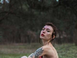 Erotinis vaizdo pokalbis KatrinBlance